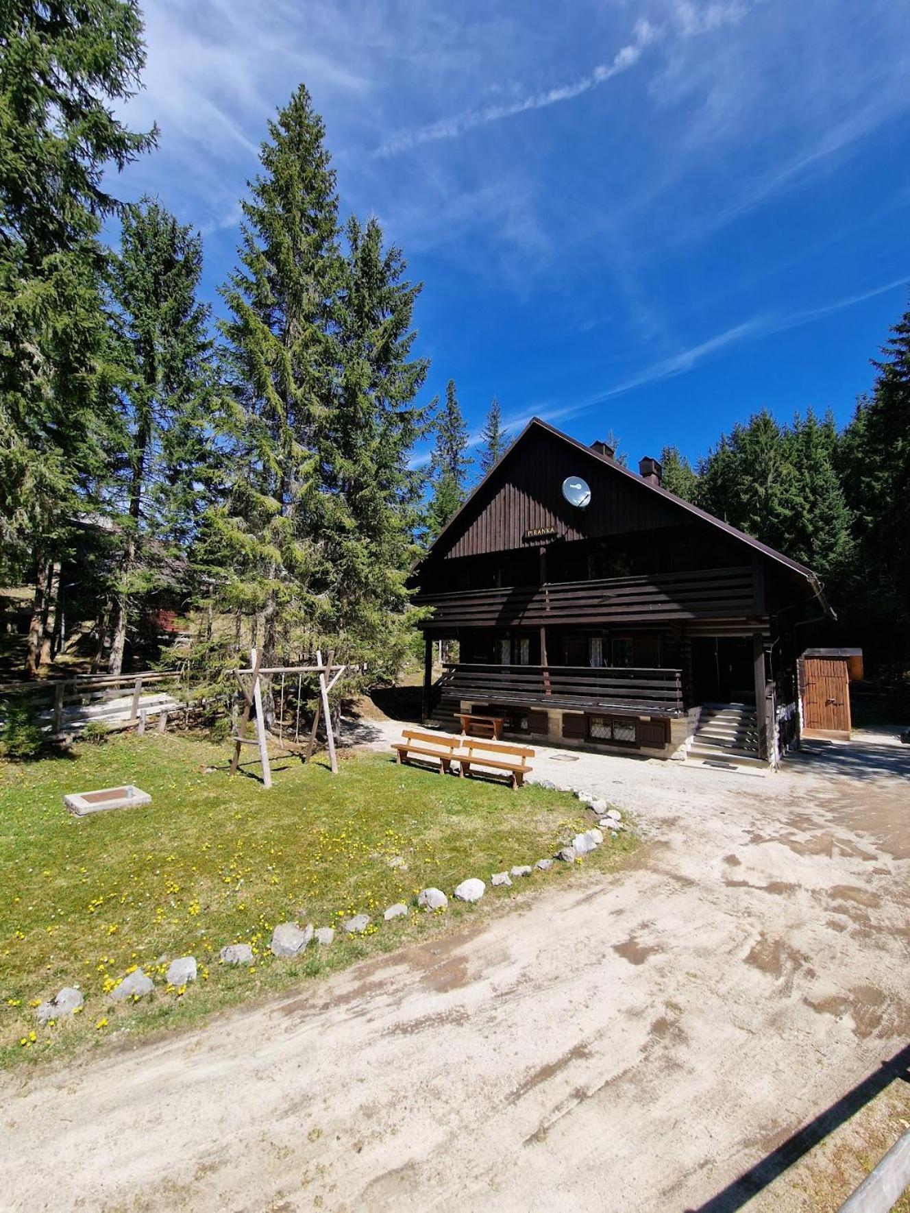 Forest Apartments Pokljuka ゴレンスカ地方 エクステリア 写真